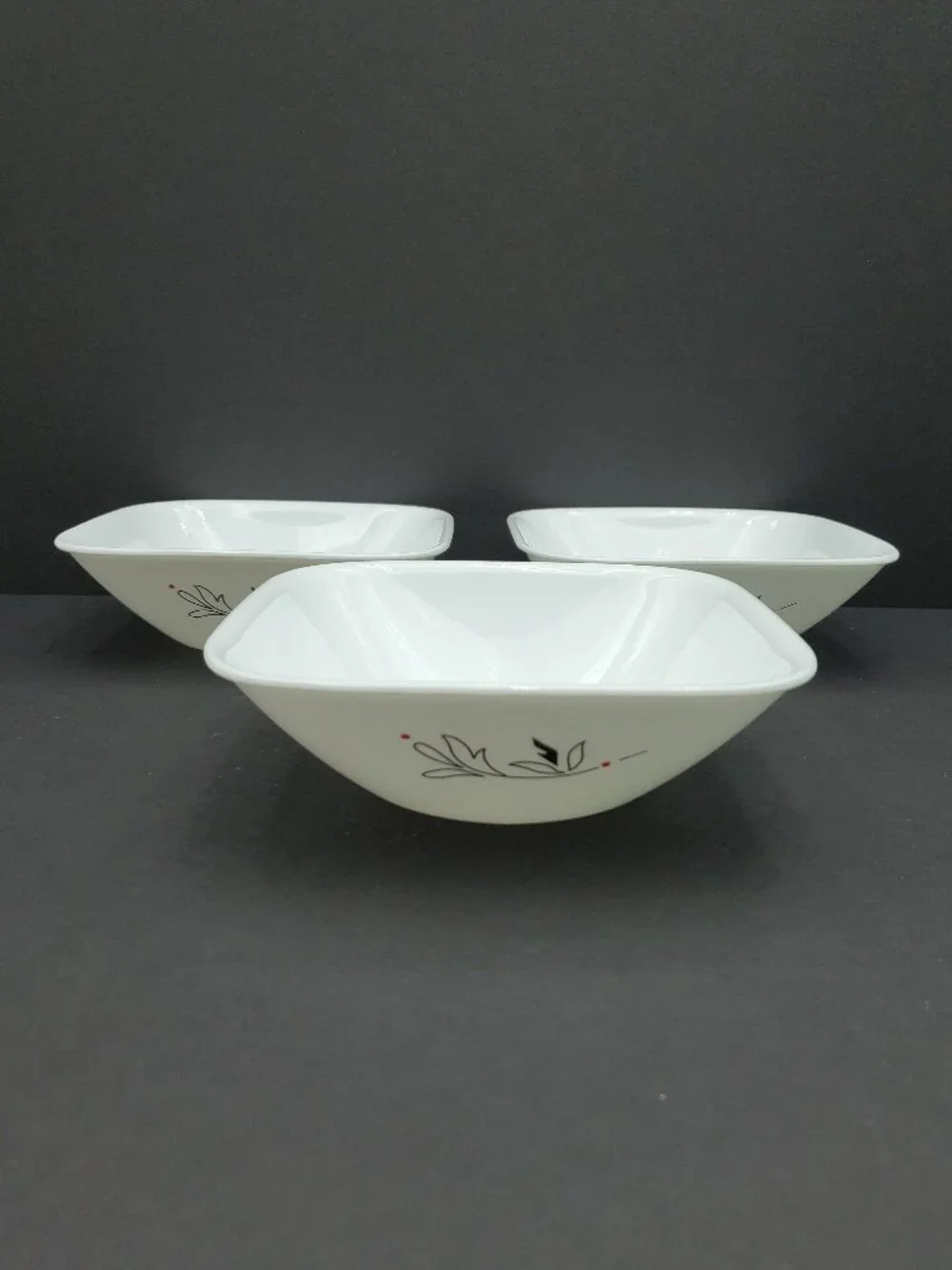 Corelle Royal Lines Soup Cereal Bowls Square White Bowls with Red Rims